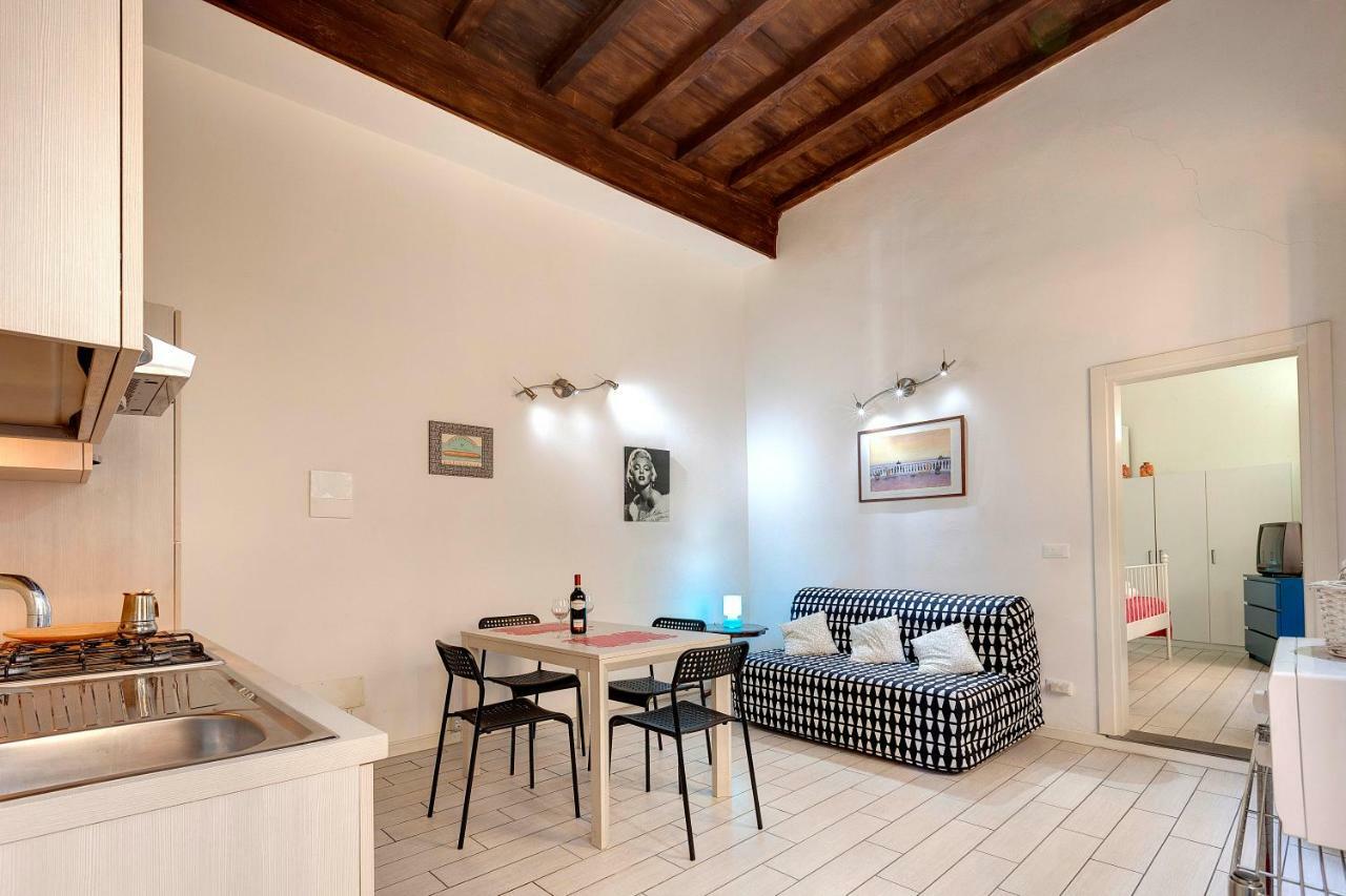 Appuntamento A Ponte Vecchio Apartment Florence Exterior photo